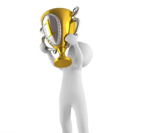 Még nem pályáztál a CSR Hungary Díjra?