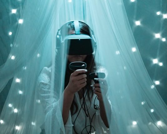 Miért a metaverzum mellett tette le a voksát a Facebook? metaverzum-virtuális valóság