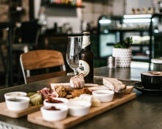 Van-e titkos recept a sikeres klímakommunikációhoz? Éttermek- a menu szerepe a kommunikációban