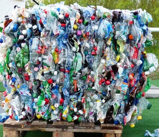 Davos: Milyen prioritásokra kell fókuszálnia a műanyagszennyezésről szóló globális egyezménynek? Körforgásos gazdaság:Műanyag újrahasznosítás