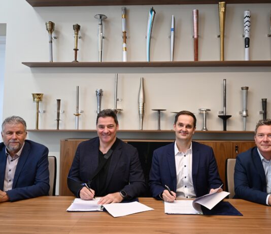 Meghosszabbították a mobilitási partnerséget a MOB és a Toyota Mobilitási partnerség-a MOB és a Toyota között