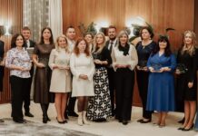 ÁTADTÁK 2025-BEN IS A FELNŐTTKORBA KERÜLT CSR HUNGARY DÍJAKAT CSR Hungary Díjazottak 2025-ben